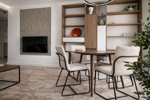 TV and multimedia, Living room, Dining area