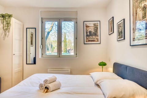 Le Basalte - Lumineux studio - parking privé - wifi - proche métro B Apartment in Lyon