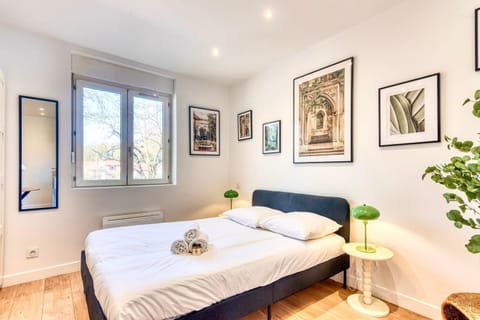 Le Basalte - Lumineux studio - parking privé - wifi - proche métro B Apartment in Lyon