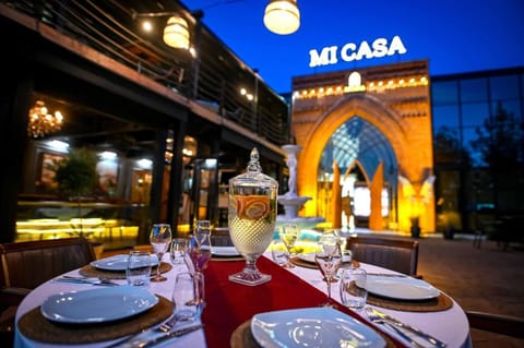 Restaurant/places to eat