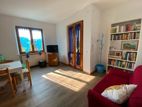 N296 - Numana, trilocale con giardino e posto auto Apartment in Numana