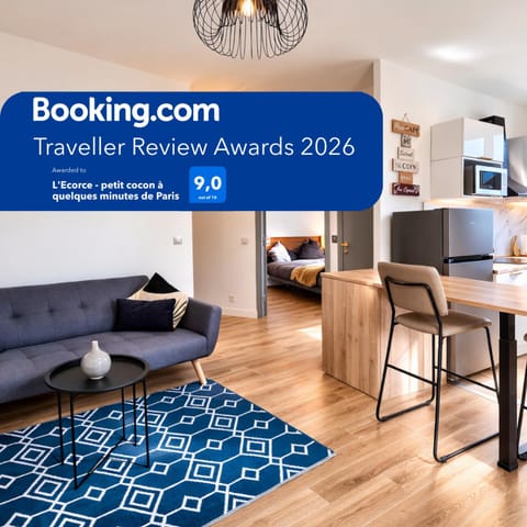 Living room, Seating area, Dining area, Bedroom