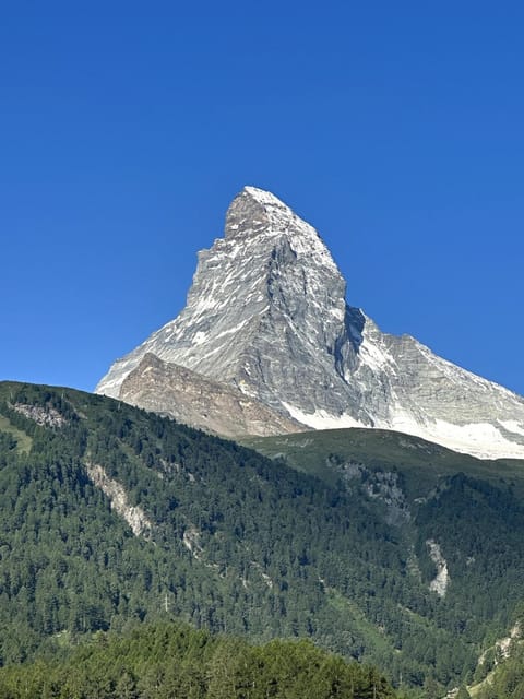 Nearby landmark, Natural landscape