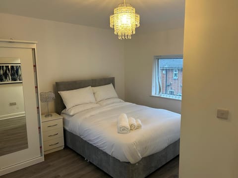 Bed, Bedroom, towels, wardrobe