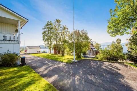 Leilighet på Finnsnes, Senja Apartment in Nordland, Norway