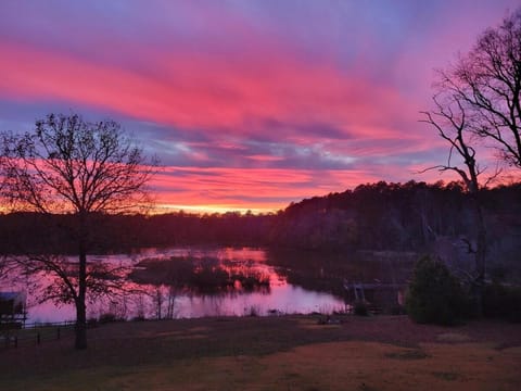 Natural landscape, On site, Lake view, Sunset