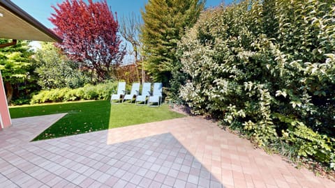 Patio, Garden, Garden view