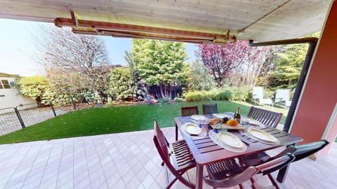 Patio, Garden, Garden view
