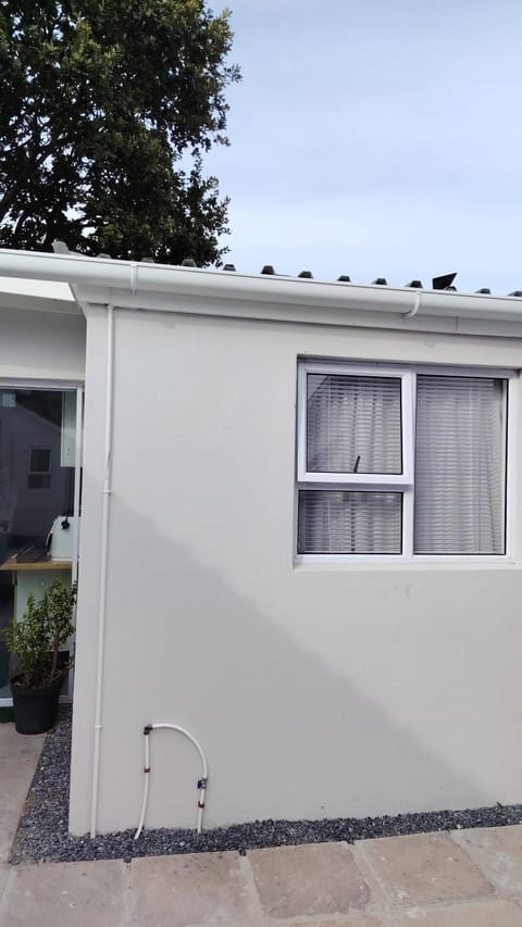 Kenwyn Micro Apartments 2 Apartment in Cape Town