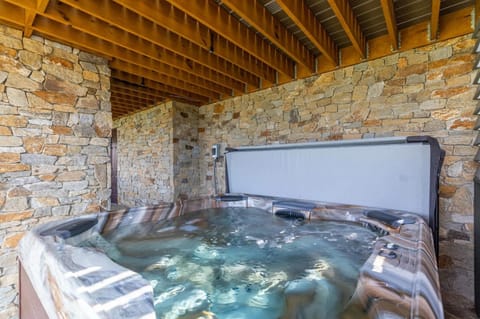 Sunset Valley House in Beech Mountain