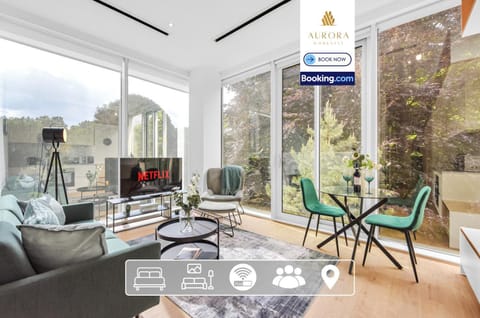 TV and multimedia, Living room, Seating area, Dining area, Garden view