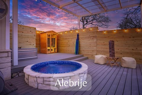 Sauna, Pool view