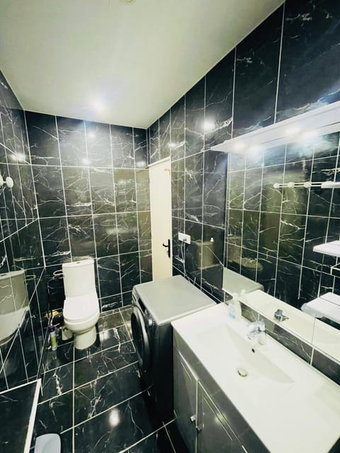 Shower, Toilet, Bathroom