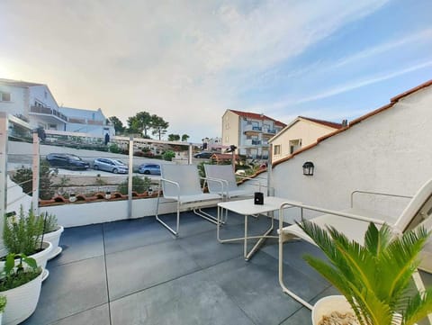 Property building, Patio, View (from property/room)