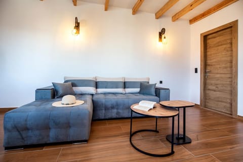 INA Apartments Apartment in Limenaria