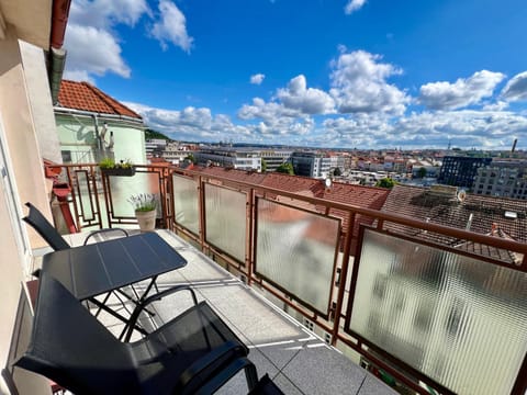 View (from property/room), Balcony/Terrace