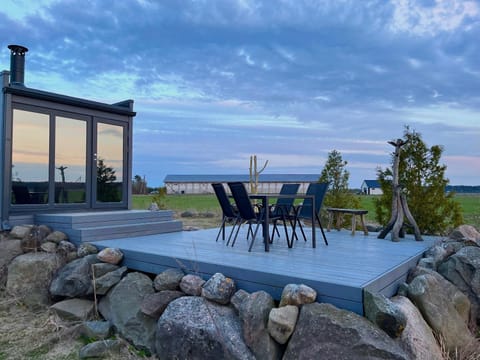 Natural landscape, Balcony/Terrace, Balcony/Terrace, Dining area
