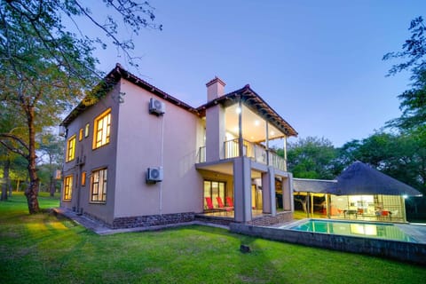 Property building, Garden view