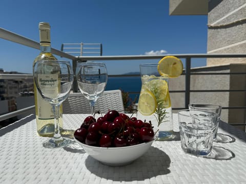 View (from property/room), Balcony/Terrace, Sea view
