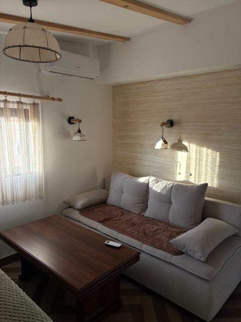 Apartman Ika 5N Apartment in Serbia