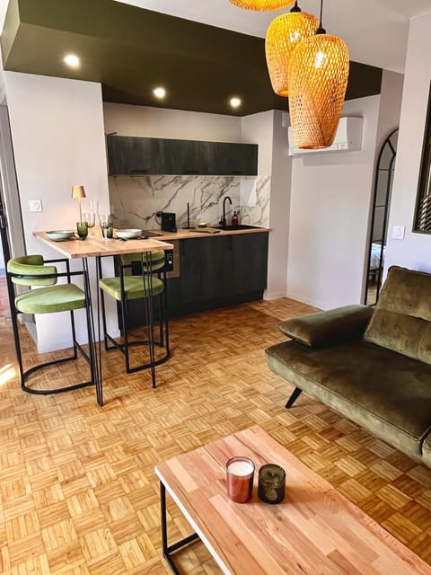 Wisteria Villa- Souffle de Songe Bed and Breakfast in Tassin-la-Demi-Lune