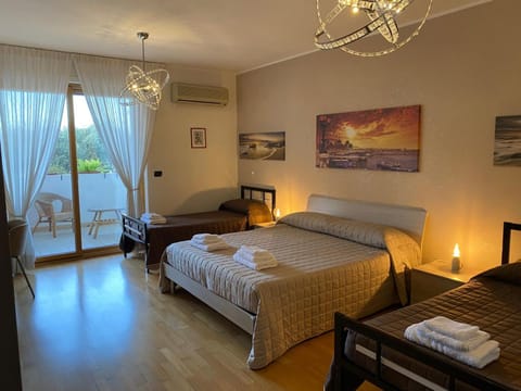 Photo of the whole room, Bedroom, air conditioner