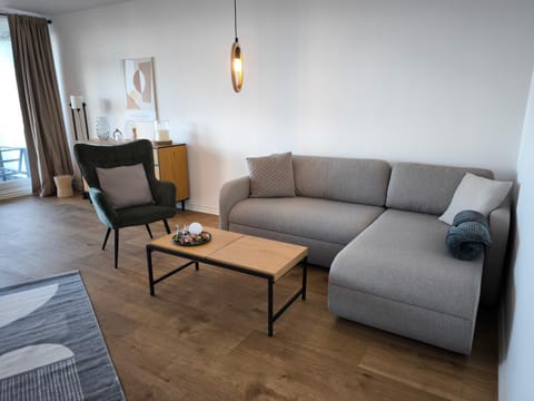 Schleizauber Ferienwohnung mit Wasserblick und einer großzügigen Terrasse Apartment in Schleswig