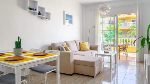 Balcony/Terrace, Living room, Dining area