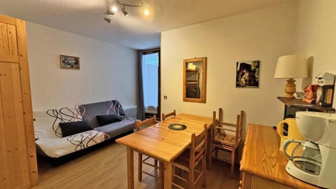 Bed, kitchen