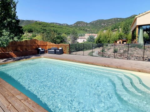Garden, Swimming pool