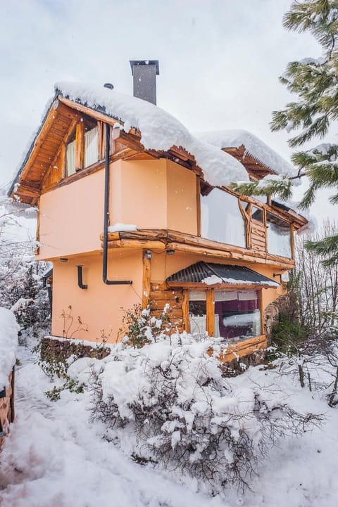 Property building, Day, Winter