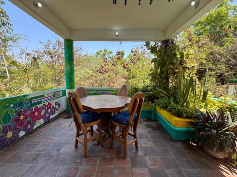 Balcony/Terrace, Dining area