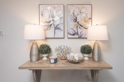 Pinnacle Port C3-403 House in Sunnyside