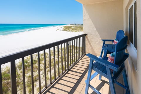 View (from property/room), Balcony/Terrace, Beach, Sea view