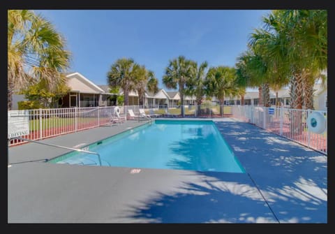 Tranquil Turquoise Retreat Apartment in Panama City Beach