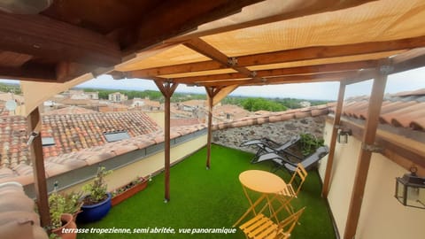 Patio, View (from property/room), Balcony/Terrace