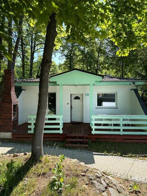 Property building, Day, BBQ facilities, Balcony/Terrace