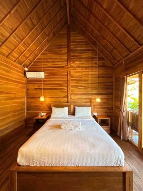 Uluwatu Wooden Villa Hotel in Bali