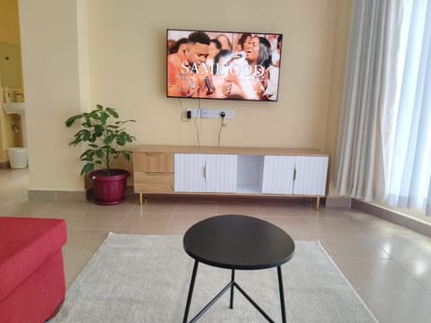 Communal lounge/ TV room, TV and multimedia, Living room, Seating area, Evening entertainment
