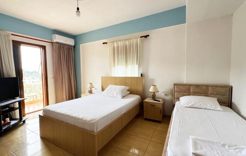 Antonia Rooms Qeparo Bed and Breakfast in Vlorë County, Albania