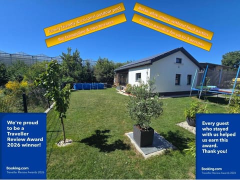Property building, Garden view, Swimming pool