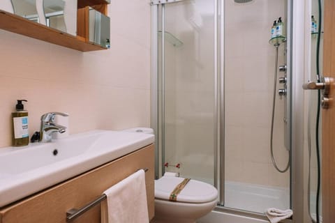 Encantador al lado del mar by CABANA Rentals Apartment in Cangas