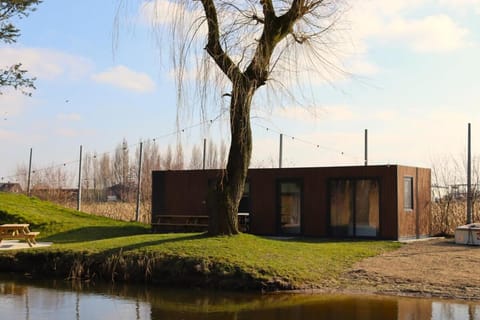 Uniek privé natuurdomein voor 14 personen House in Ghent