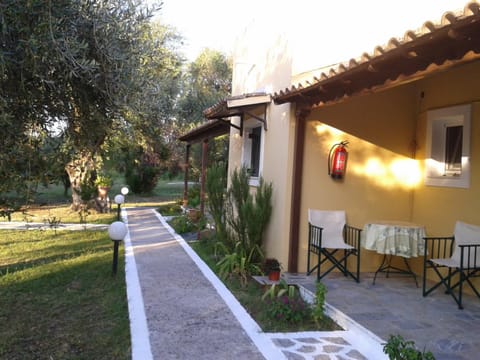 Villa Rododafni Apartment in Corfu, Greece