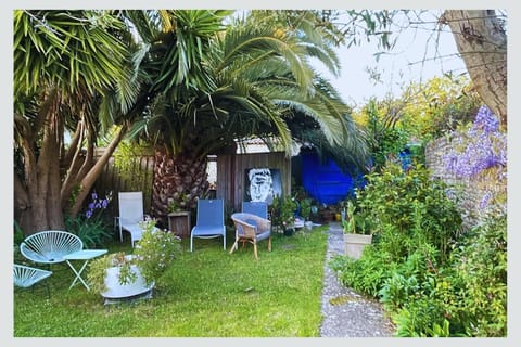 BBQ facilities, Garden