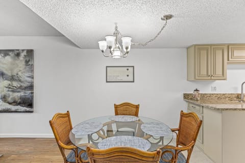 Pinnacle Port B3-707 House in Sunnyside