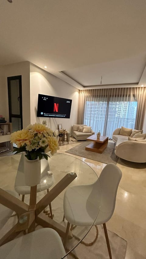 Communal lounge/ TV room, TV and multimedia, Living room, Seating area