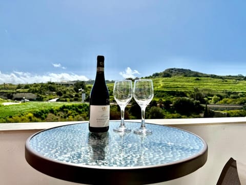 St Pauls Bay All Seasons Stay A9 Apartment in Saint Paul's Bay