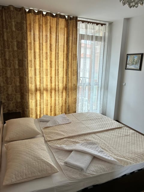 Апартамент Emilia Apartment in Nessebar