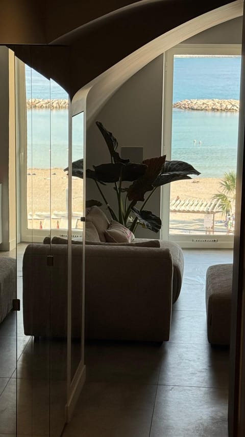 Le LOFT MENTONNAIS Apartment in Menton